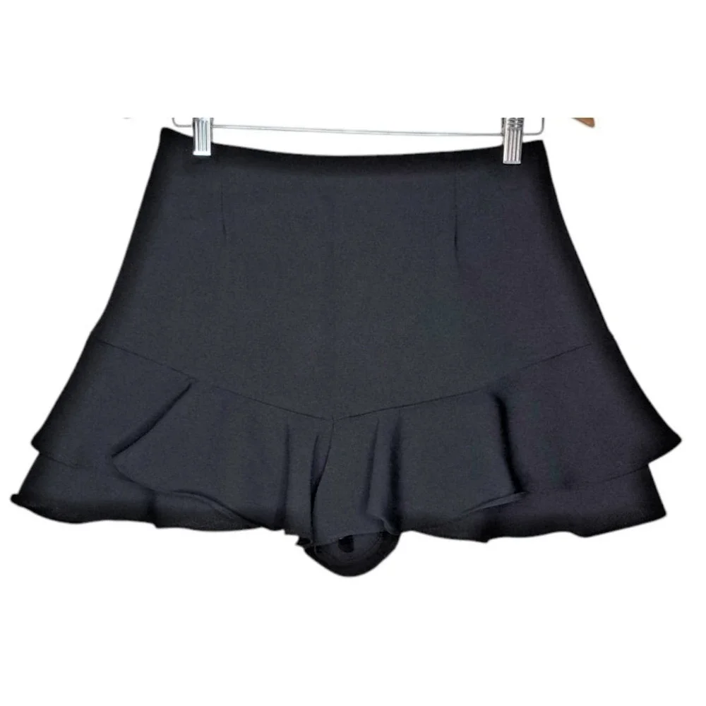 ZARA Women's Black RUFFLED SKORT Polyester Mini Waist 28